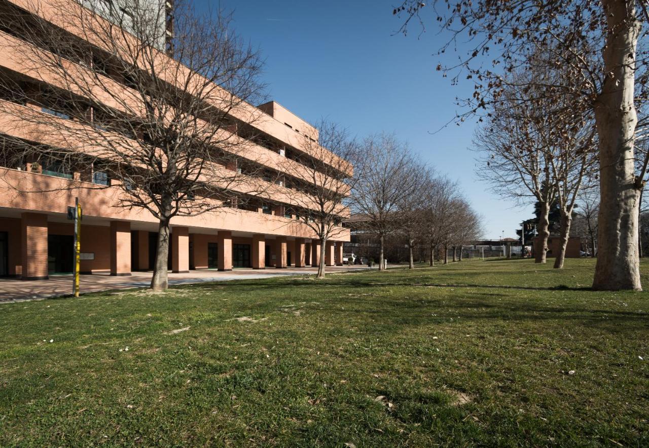 4 Star Family & Friends Apt - Self Check-In Bologna Exterior photo